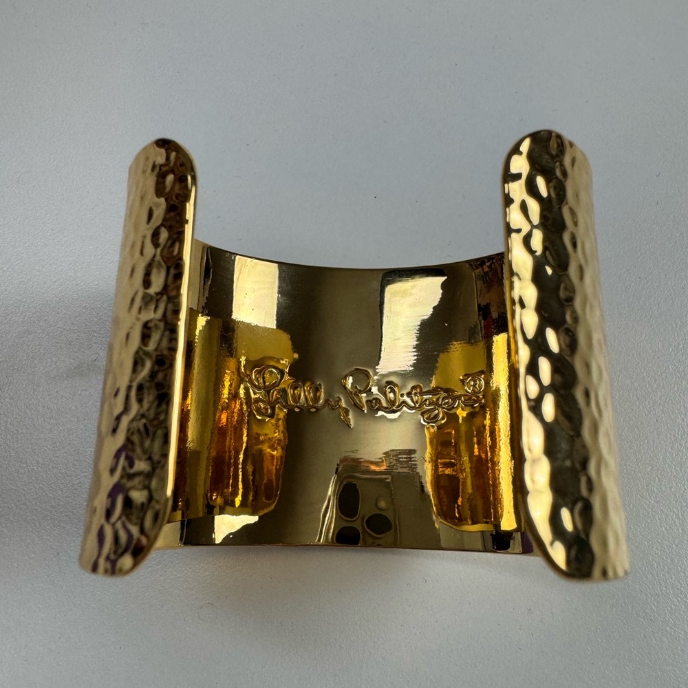 Lilly Pulitzer Gold Tone & Enamel Leopard Wide Cuff Bracelet - Picture 4 of 4